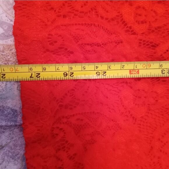 Basic Editions Plus Size 2X Red Lined Lace 3/4 Sleeve Women's Top - Picture 6 of 7